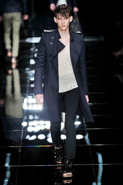 Look 23
